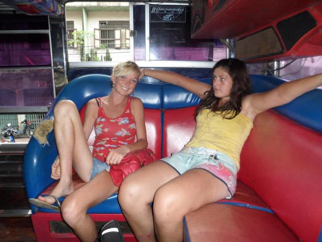red sofa bus